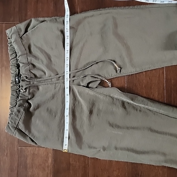 Loft Womens Army Green Pants With Gold Accents Size Small S - Picture 3 of 7